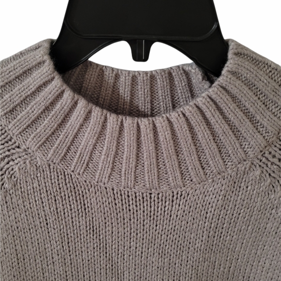 Simply Vera Vera Wang Gray Cable Knit Sweater Size XL - Picture 13 of 13